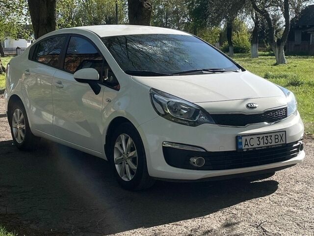 Білий Кіа Ріо, об'ємом двигуна 1.4 л та пробігом 140 тис. км за 9350 $, фото 7 на Automoto.ua