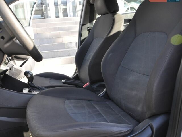 Белый Киа Рио, объемом двигателя 1.6 л и пробегом 117 тыс. км за 8300 $, фото 23 на Automoto.ua