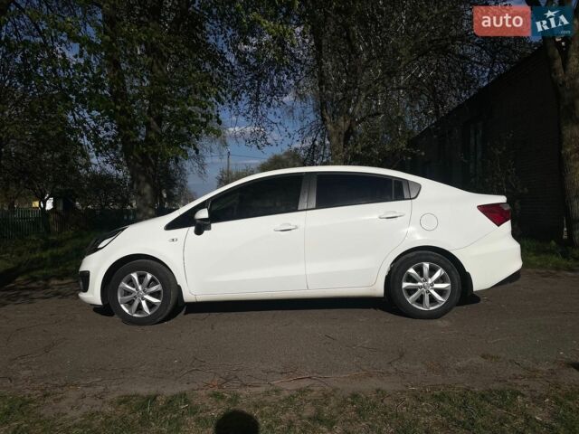 Білий Кіа Ріо, об'ємом двигуна 1.4 л та пробігом 140 тис. км за 9350 $, фото 2 на Automoto.ua