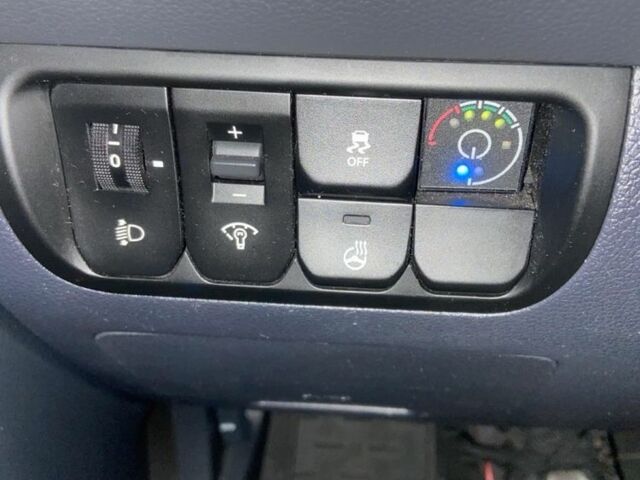 Белый Киа Рио, объемом двигателя 1.4 л и пробегом 88 тыс. км за 8800 $, фото 11 на Automoto.ua