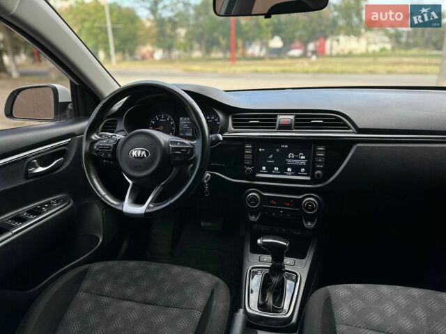 Белый Киа Рио, объемом двигателя 1.6 л и пробегом 144 тыс. км за 12999 $, фото 29 на Automoto.ua