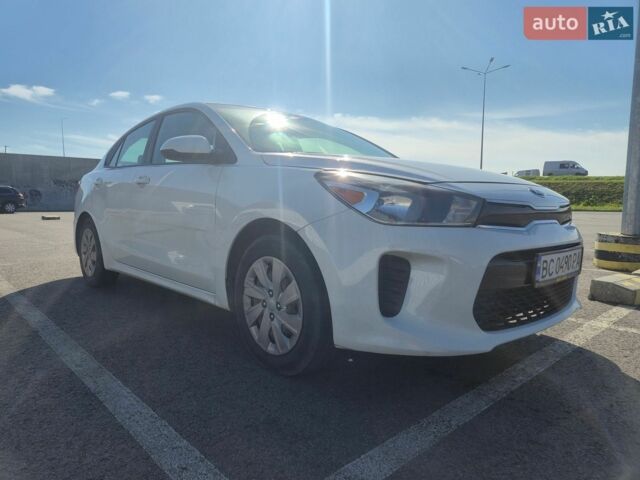 Білий Кіа Ріо, об'ємом двигуна 1.59 л та пробігом 150 тис. км за 11650 $, фото 8 на Automoto.ua