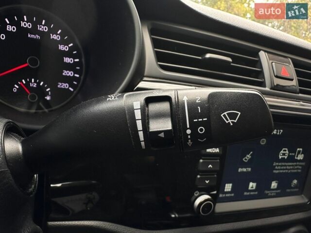 Белый Киа Рио, объемом двигателя 1.6 л и пробегом 144 тыс. км за 12999 $, фото 35 на Automoto.ua