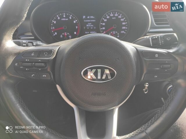 Белый Киа Рио, объемом двигателя 1.6 л и пробегом 144 тыс. км за 12300 $, фото 11 на Automoto.ua