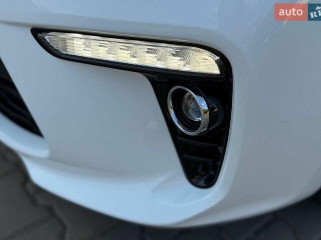Білий Кіа Ріо, об'ємом двигуна 1.6 л та пробігом 18 тис. км за 14999 $, фото 5 на Automoto.ua