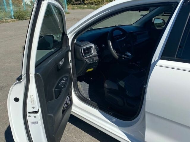 Білий Кіа Ріо, об'ємом двигуна 1.6 л та пробігом 96 тис. км за 14000 $, фото 2 на Automoto.ua