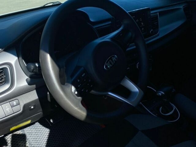 Білий Кіа Ріо, об'ємом двигуна 1.6 л та пробігом 96 тис. км за 14000 $, фото 3 на Automoto.ua