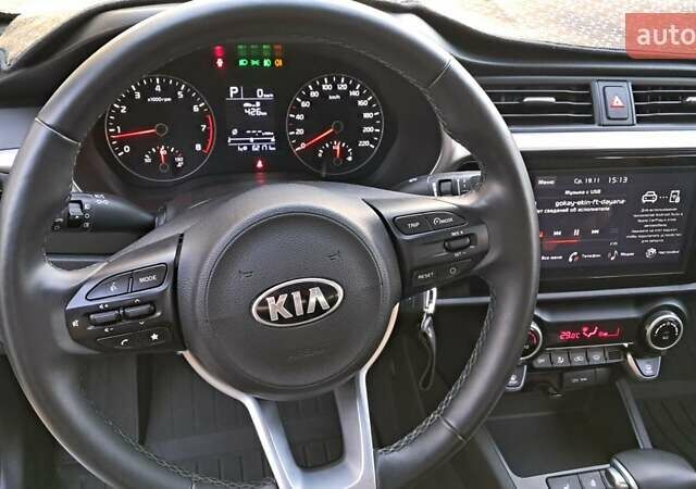 Белый Киа Рио, объемом двигателя 1.59 л и пробегом 70 тыс. км за 13500 $, фото 17 на Automoto.ua