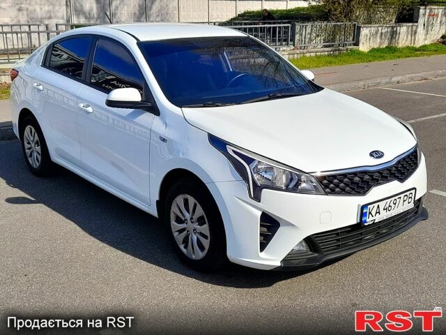 Белый Киа Рио, объемом двигателя 14 л и пробегом 87 тыс. км за 12900 $, фото 1 на Automoto.ua