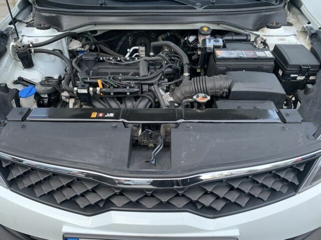 Белый Киа Рио, объемом двигателя 0 л и пробегом 57 тыс. км за 13077 $, фото 7 на Automoto.ua
