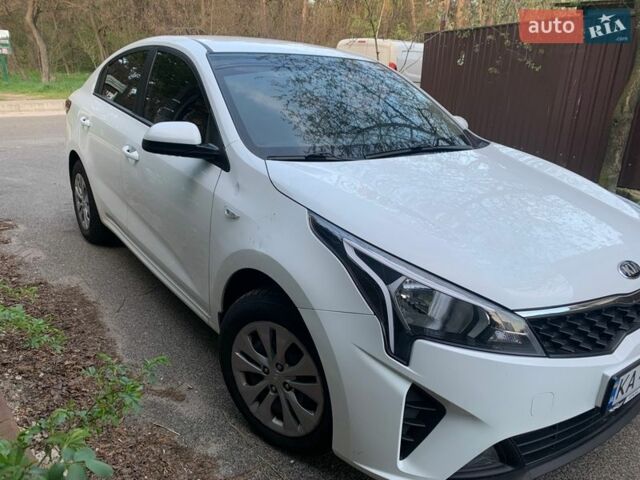 Белый Киа Рио, объемом двигателя 1.59 л и пробегом 41 тыс. км за 14122 $, фото 5 на Automoto.ua