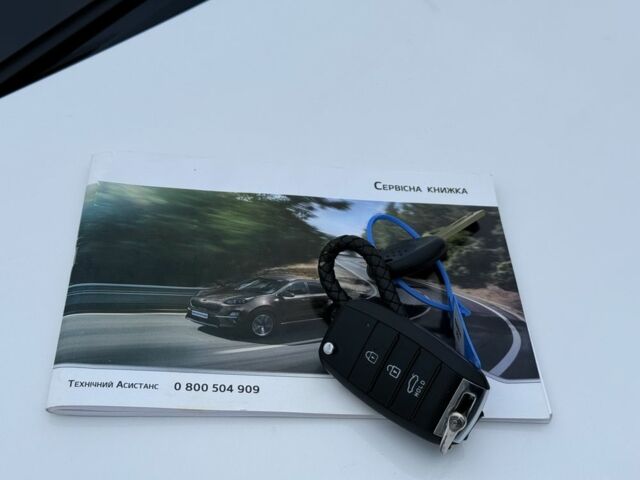 Белый Киа Рио, объемом двигателя 1.6 л и пробегом 30 тыс. км за 15600 $, фото 22 на Automoto.ua