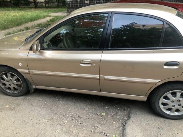 Бежевый Киа Рио, объемом двигателя 1.5 л и пробегом 3 тыс. км за 1500 $, фото 1 на Automoto.ua