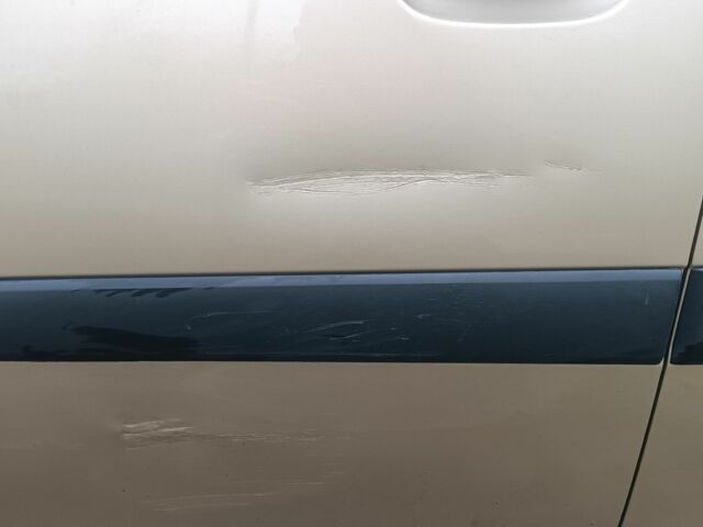 Бежевый Киа Рио, объемом двигателя 1.5 л и пробегом 246 тыс. км за 4600 $, фото 7 на Automoto.ua