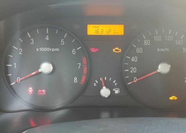 Бежевый Киа Рио, объемом двигателя 1.4 л и пробегом 163 тыс. км за 5500 $, фото 6 на Automoto.ua