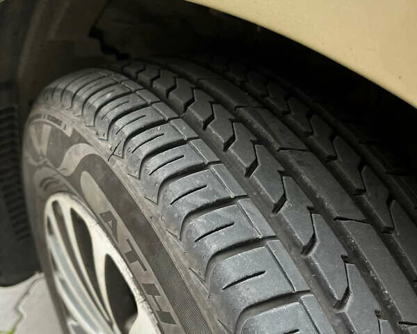 Кіа Ріо 2008 у Хмельницькому на Automoto.ua Бежевий Кіа Ріо, об'ємом двигуна 1.4 л та пробігом 352 тис. км за 3750 $, фото 29 на Automoto.ua