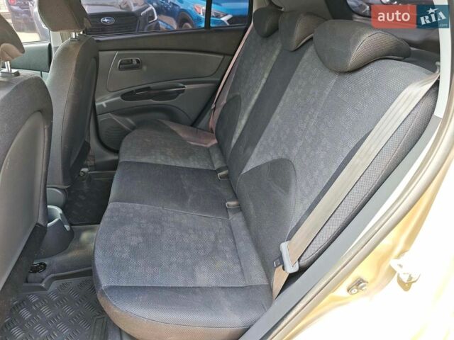 Бежевый Киа Рио, объемом двигателя 1.4 л и пробегом 123 тыс. км за 5090 $, фото 12 на Automoto.ua