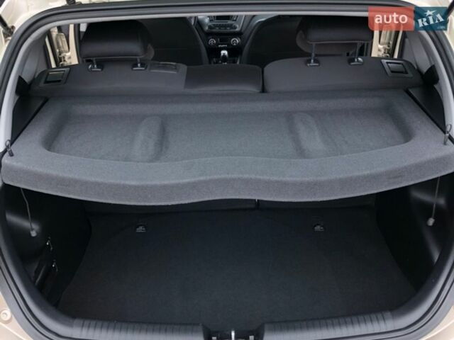 Бежевый Киа Рио, объемом двигателя 1.59 л и пробегом 41 тыс. км за 8700 $, фото 37 на Automoto.ua