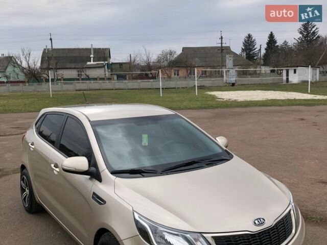 Бежевый Киа Рио, объемом двигателя 1.59 л и пробегом 41 тыс. км за 8700 $, фото 16 на Automoto.ua