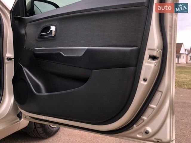 Бежевый Киа Рио, объемом двигателя 1.59 л и пробегом 41 тыс. км за 8700 $, фото 21 на Automoto.ua