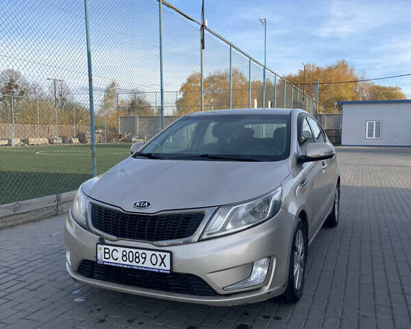 Кіа Ріо 2012 у Львові на Automoto.ua Бежевий Кіа Ріо, об'ємом двигуна 1.6 л та пробігом 326 тис. км за 6500 $, фото 2 на Automoto.ua