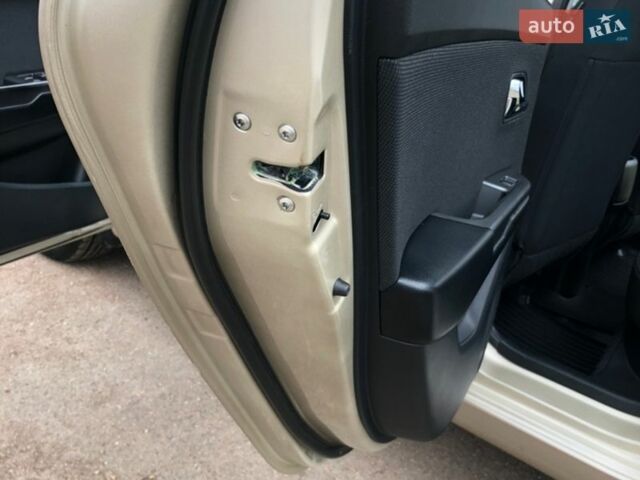 Бежевый Киа Рио, объемом двигателя 1.59 л и пробегом 41 тыс. км за 8700 $, фото 50 на Automoto.ua