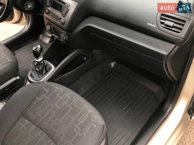 Бежевый Киа Рио, объемом двигателя 1.59 л и пробегом 41 тыс. км за 8700 $, фото 44 на Automoto.ua