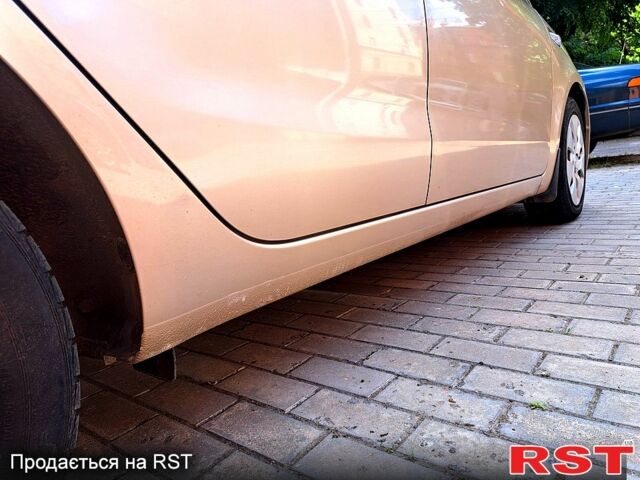 Бежевый Киа Рио, объемом двигателя 1.4 л и пробегом 145 тыс. км за 7500 $, фото 5 на Automoto.ua