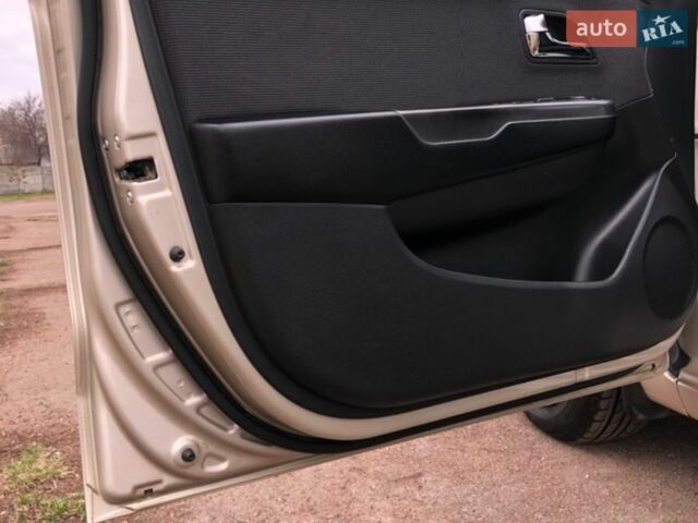 Бежевый Киа Рио, объемом двигателя 1.59 л и пробегом 41 тыс. км за 8700 $, фото 25 на Automoto.ua