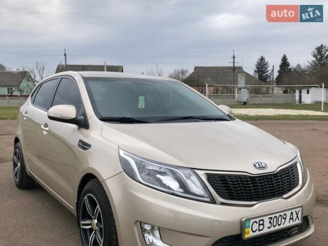Бежевый Киа Рио, объемом двигателя 1.59 л и пробегом 41 тыс. км за 8700 $, фото 4 на Automoto.ua