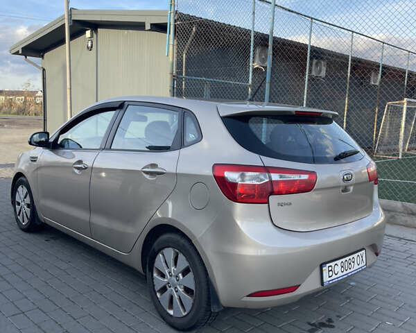 Кіа Ріо 2012 у Львові на Automoto.ua Бежевий Кіа Ріо, об'ємом двигуна 1.6 л та пробігом 326 тис. км за 6500 $, фото 3 на Automoto.ua