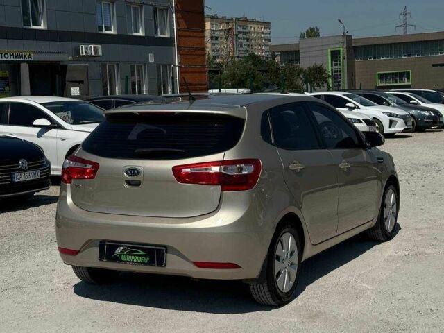 Бежевий Кіа Ріо, об'ємом двигуна 1.6 л та пробігом 134 тис. км за 8895 $, фото 1 на Automoto.ua
