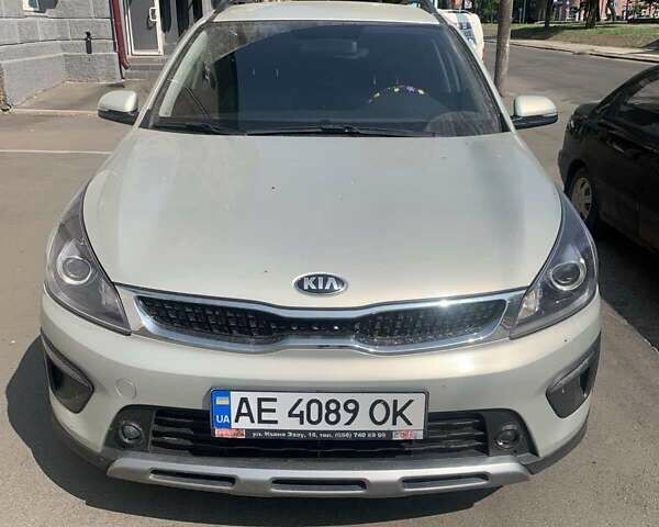 Бежевый Киа Рио, объемом двигателя 1.59 л и пробегом 95 тыс. км за 16000 $, фото 2 на Automoto.ua