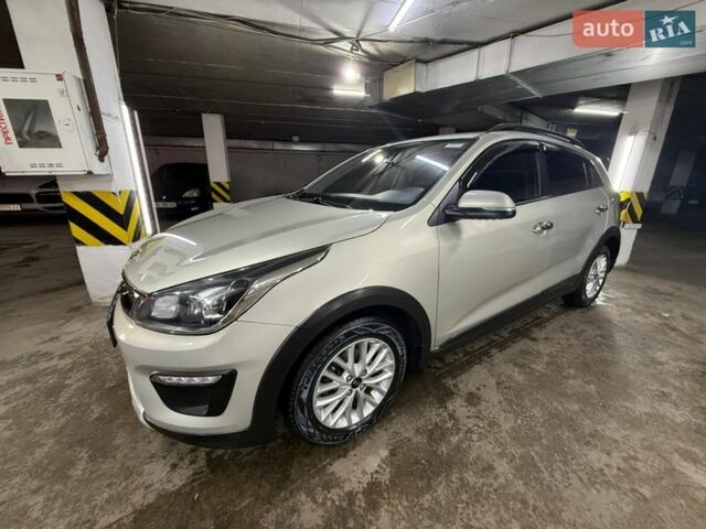 Бежевий Кіа Ріо, об'ємом двигуна 1.59 л та пробігом 43 тис. км за 15999 $, фото 8 на Automoto.ua