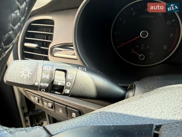 Бежевий Кіа Ріо, об'ємом двигуна 1.59 л та пробігом 43 тис. км за 15999 $, фото 53 на Automoto.ua