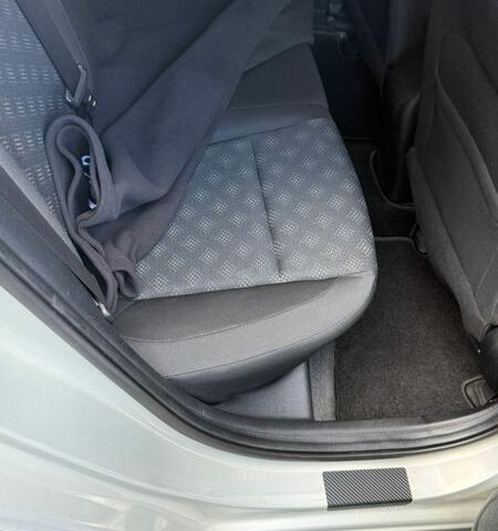 Бежевий Кіа Ріо, об'ємом двигуна 1.59 л та пробігом 43 тис. км за 15999 $, фото 45 на Automoto.ua