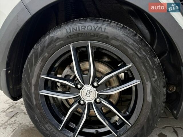 Бежевый Киа Рио, объемом двигателя 1.59 л и пробегом 83 тыс. км за 15900 $, фото 12 на Automoto.ua