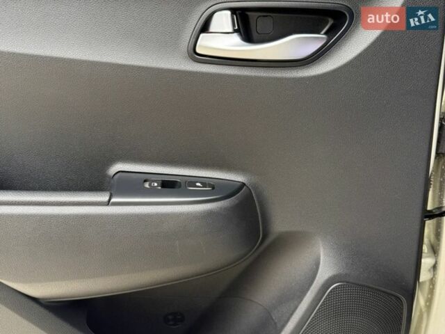 Бежевый Киа Рио, объемом двигателя 1.59 л и пробегом 83 тыс. км за 15900 $, фото 21 на Automoto.ua