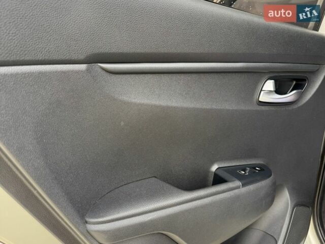 Бежевый Киа Рио, объемом двигателя 1.59 л и пробегом 83 тыс. км за 15900 $, фото 20 на Automoto.ua