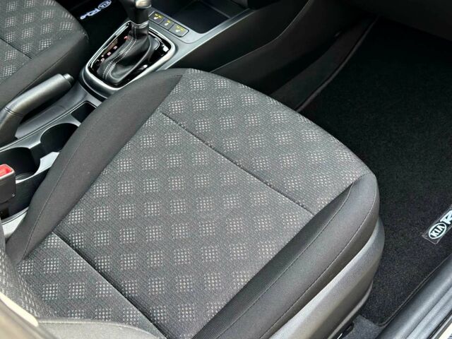 Бежевый Киа Рио, объемом двигателя 1.6 л и пробегом 39 тыс. км за 16500 $, фото 19 на Automoto.ua