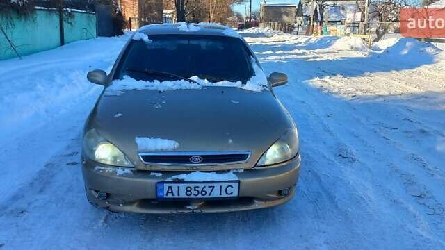 Бежевый Киа Рио, объемом двигателя 1.34 л и пробегом 293 тыс. км за 1900 $, фото 1 на Automoto.ua