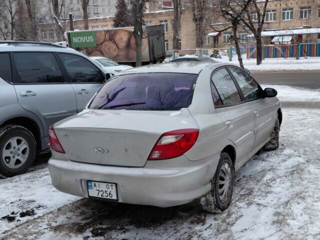 Бежевий Кіа Ріо, об'ємом двигуна 1.5 л та пробігом 153 тис. км за 2950 $, фото 6 на Automoto.ua