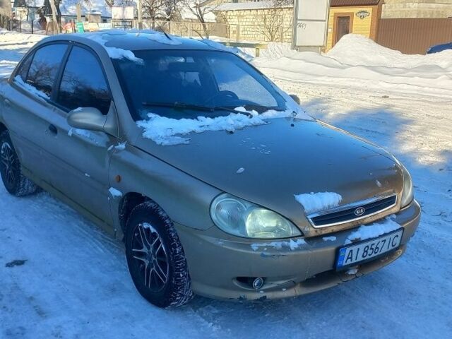 Бежевый Киа Рио, объемом двигателя 1.3 л и пробегом 293 тыс. км за 1900 $, фото 2 на Automoto.ua