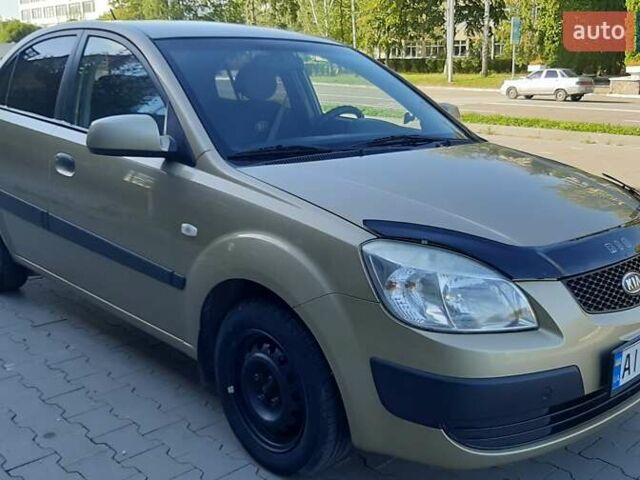 Бежевый Киа Рио, объемом двигателя 1.4 л и пробегом 250 тыс. км за 4900 $, фото 11 на Automoto.ua