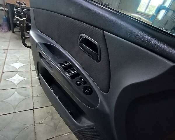 Бежевий Кіа Ріо, об'ємом двигуна 1.49 л та пробігом 307 тис. км за 4500 $, фото 37 на Automoto.ua