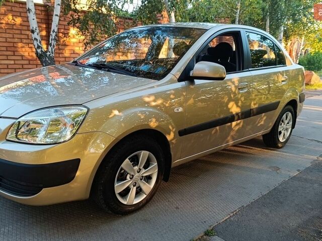 Бежевый Киа Рио, объемом двигателя 1.49 л и пробегом 166 тыс. км за 5300 $, фото 22 на Automoto.ua