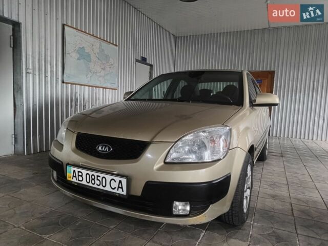 Бежевий Кіа Ріо, об'ємом двигуна 1.49 л та пробігом 307 тис. км за 4500 $, фото 17 на Automoto.ua