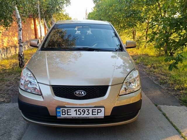 Бежевый Киа Рио, объемом двигателя 1.5 л и пробегом 166 тыс. км за 5141 $, фото 8 на Automoto.ua