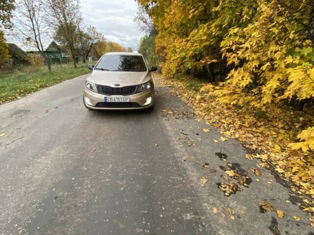 Бежевий Кіа Ріо, об'ємом двигуна 1.59 л та пробігом 148 тис. км за 8000 $, фото 2 на Automoto.ua