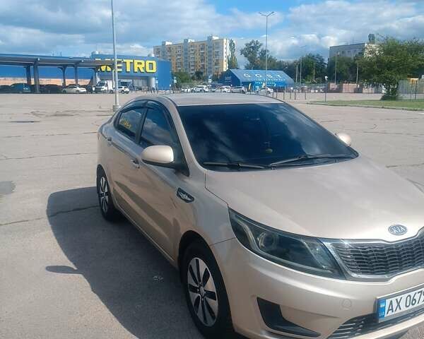 Бежевый Киа Рио, объемом двигателя 1.4 л и пробегом 211 тыс. км за 8200 $, фото 9 на Automoto.ua